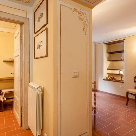 Grillo Rosso Taverna Alloggio per agriturismo Molazzana